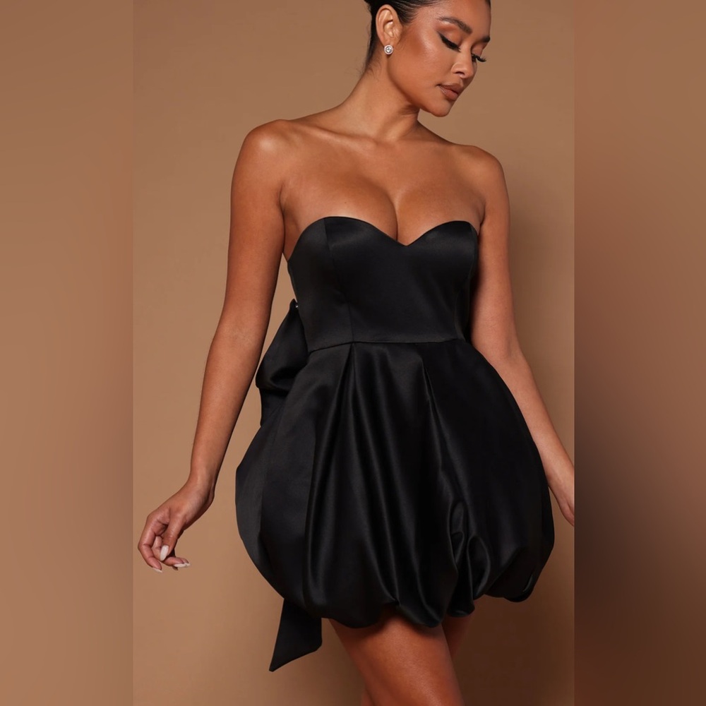 Alyson Black Strapless Dress